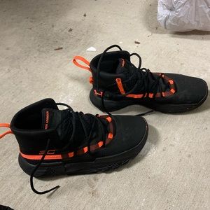 Under armor boys basketball